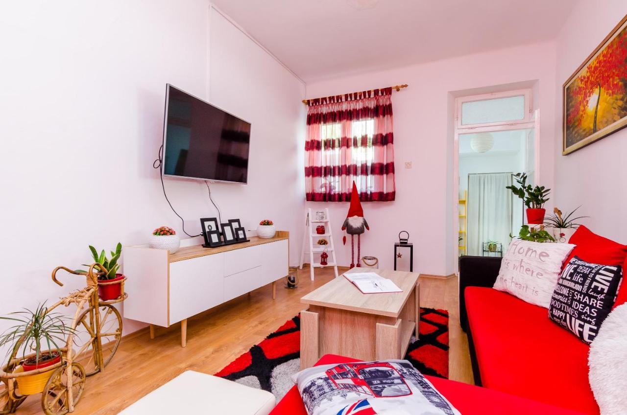 Holiday Home Lungo Mare Mlini Extérieur photo