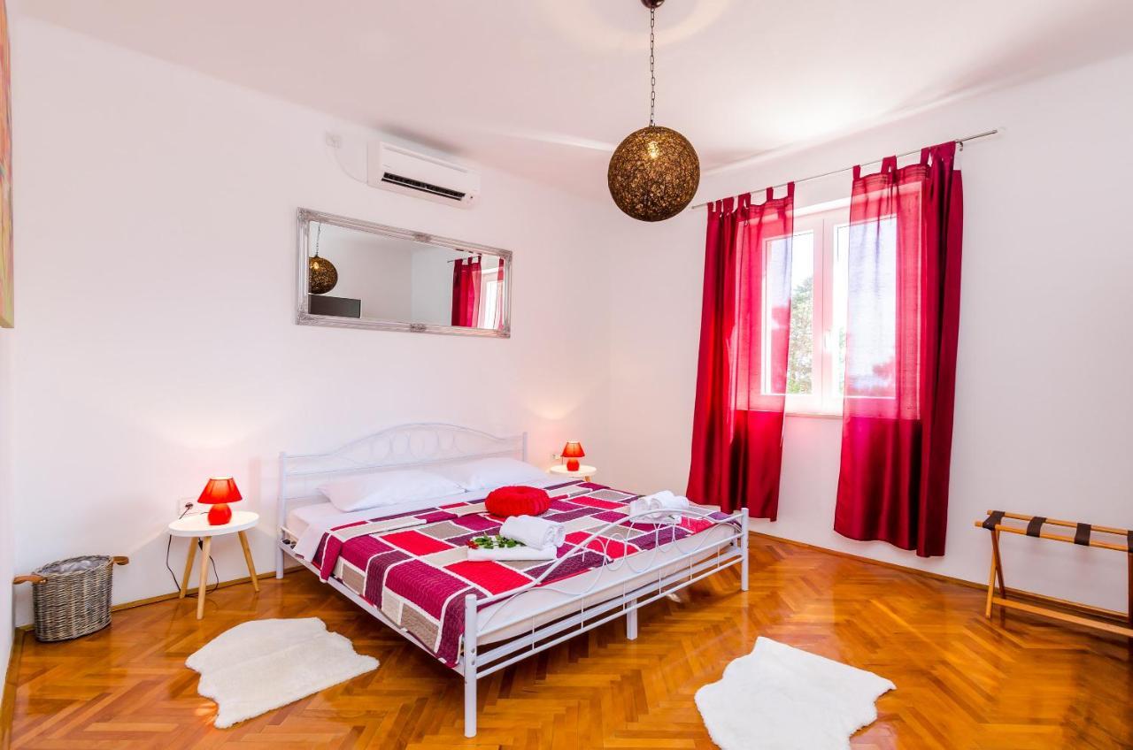 Holiday Home Lungo Mare Mlini Extérieur photo